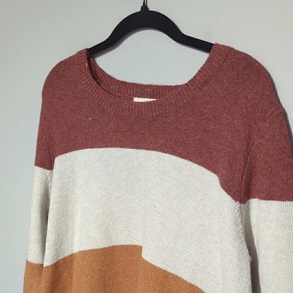 Pinque Striped Color Block Sweater - Picture 2 of 6